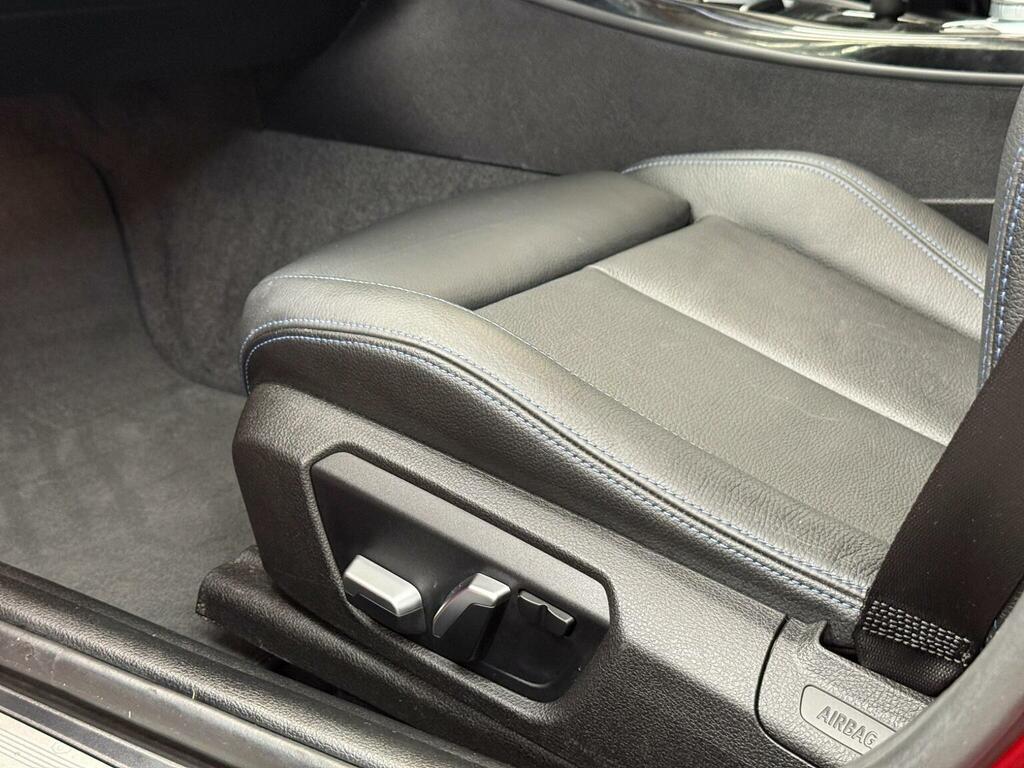 BMW 1 Series Hatchback White #24
