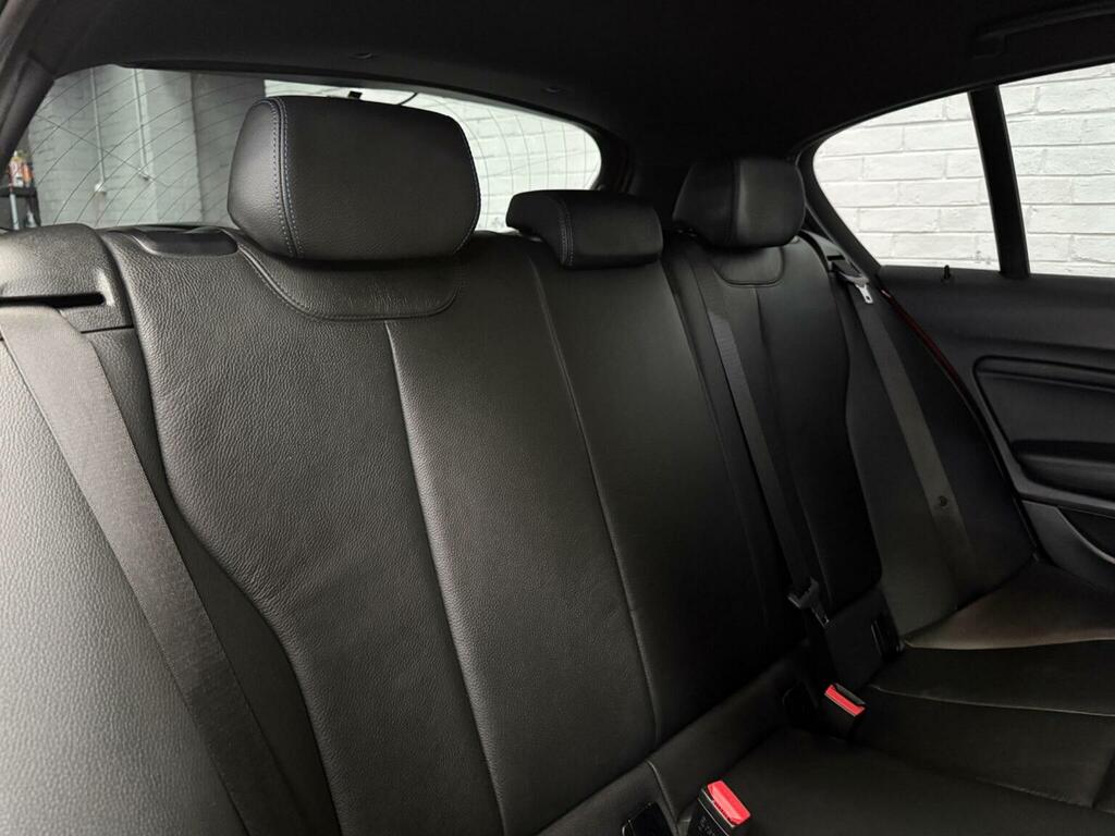 BMW 1 Series Hatchback White #45