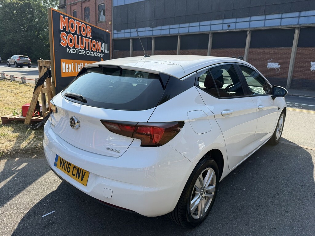 Vauxhall Astra 1.6 Cdti Ecoflex Design White #2