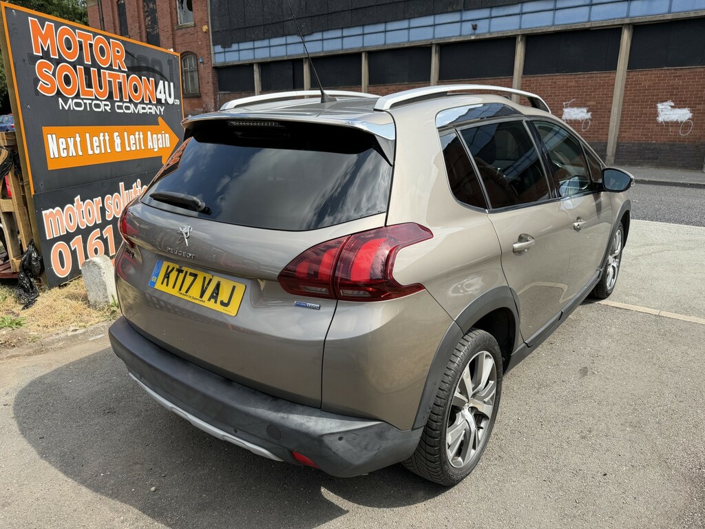Peugeot 2008 1.2 Puretech Allure Grey #2