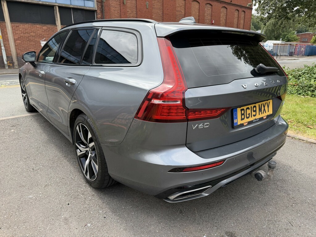Volvo V60 2.0 R-design D4 Grey #4