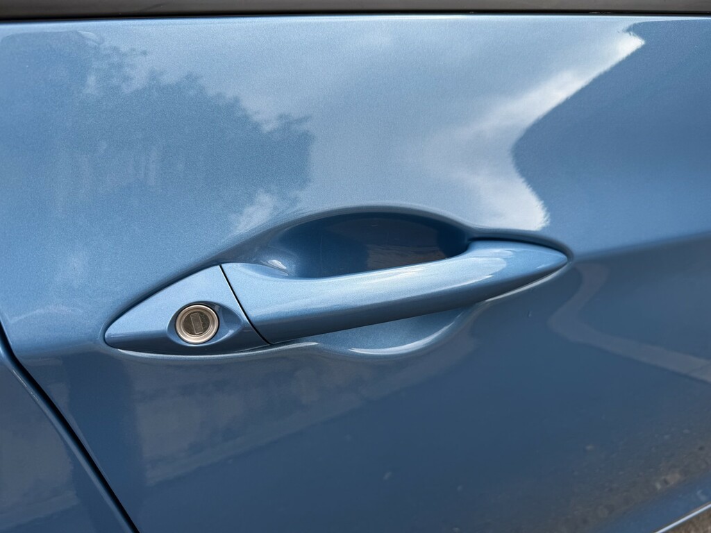 Hyundai I30 1.4 Classic 98 Bhp Silver #19