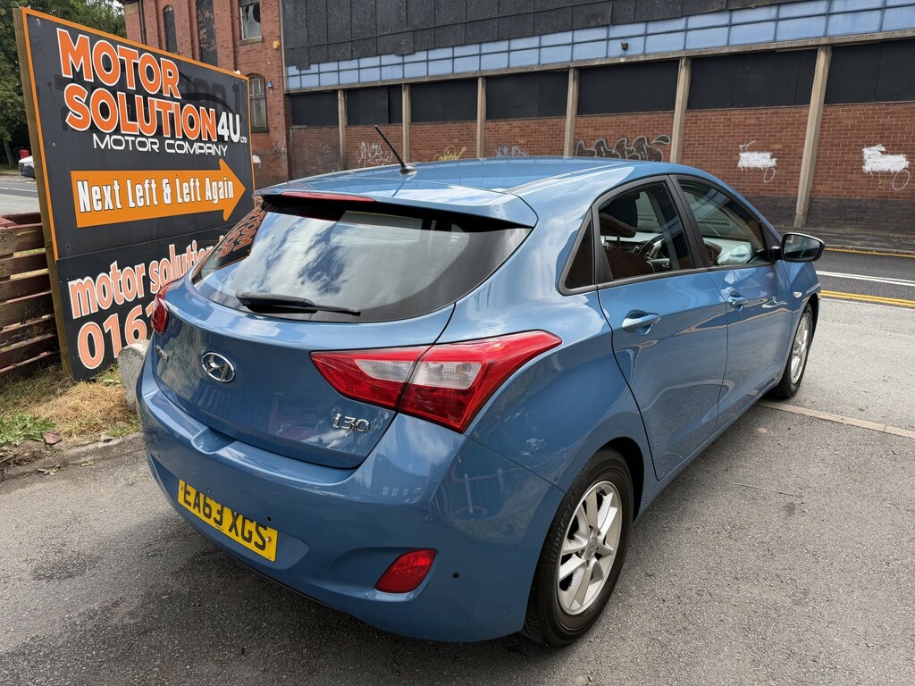 Hyundai I30 1.4 Active Blue #2