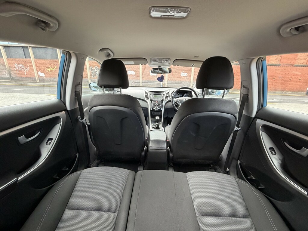 Hyundai I30 1.4 Classic 98 Bhp Silver #29