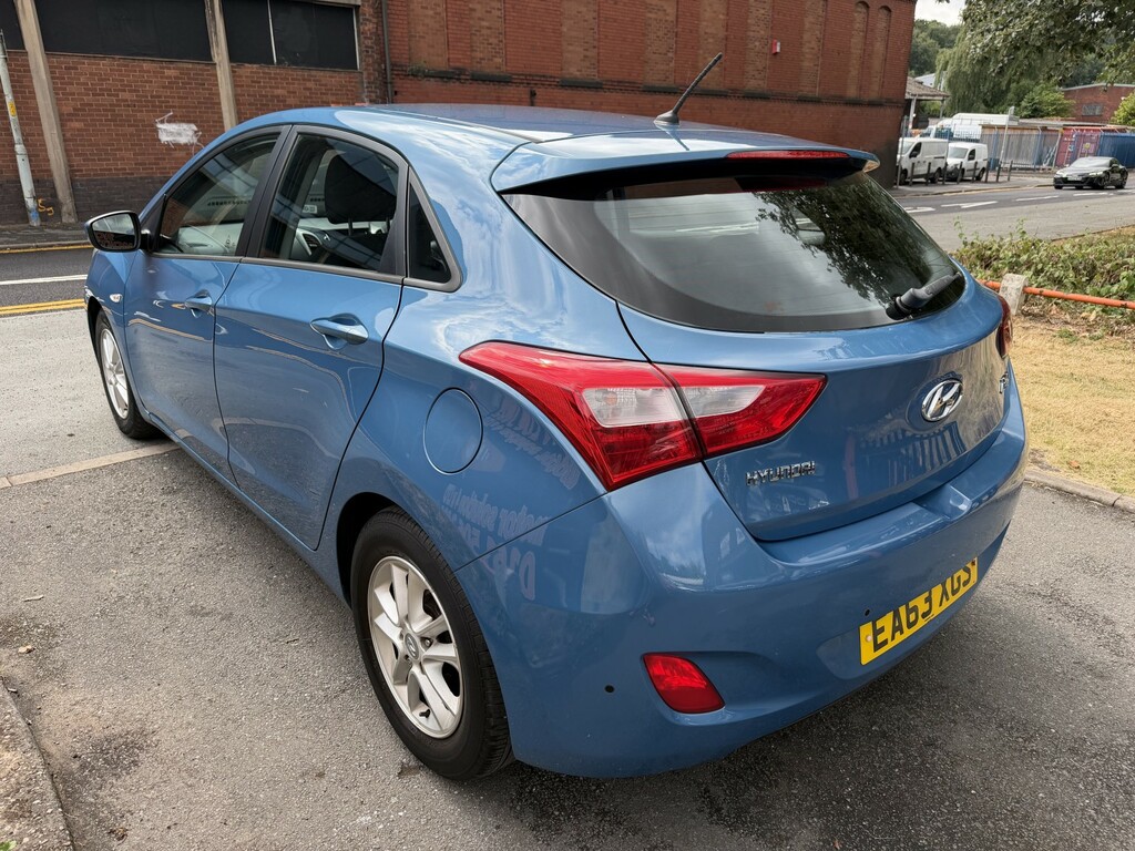 Hyundai I30 1.4 Active Blue #4