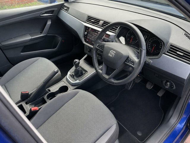 Seat Arona 2018 1.6 Tdi Se Technology Lux Suv Manu Blue #2