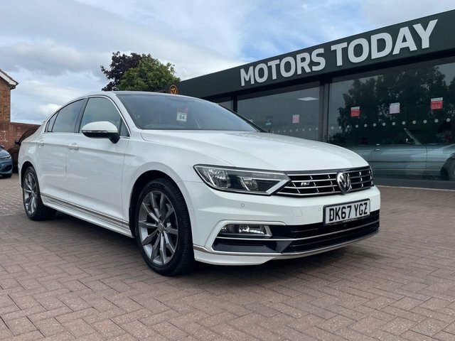 Volkswagen Passat 2017 2.0 Tdi R-line Saloon Euro White #3
