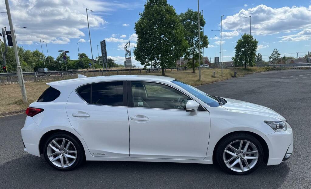 Lexus CT 1.8 200H F Sport E-cvt Euro 6 Ss White #8