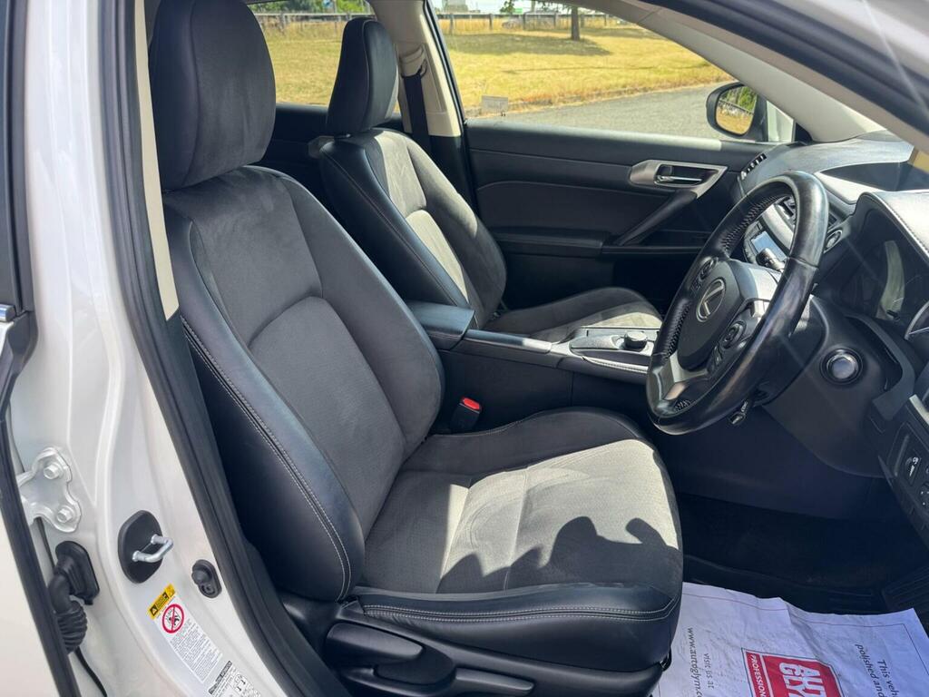 Lexus CT 1.8 200H F Sport E-cvt Euro 6 Ss White #13