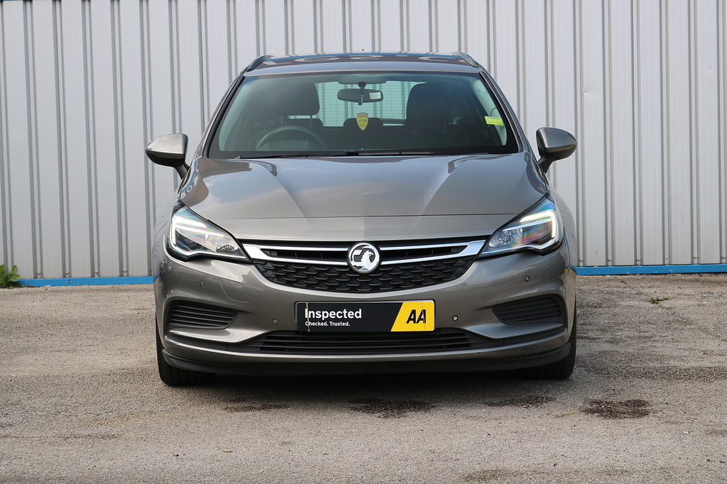 Vauxhall Astra Design Cdti S S OU18AZL Grey #2