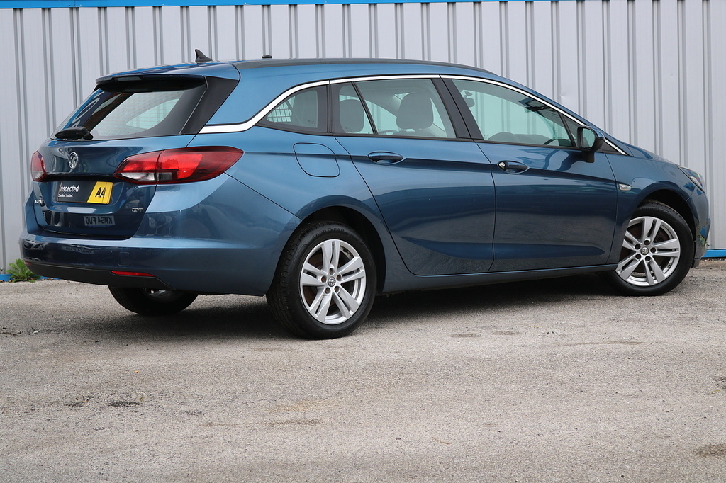 Vauxhall Astra Design Cdti Ecoflex S S OU18AZV Blue #5