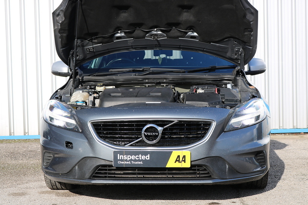 Volvo V40 T5 R-design Nav Plus Grey