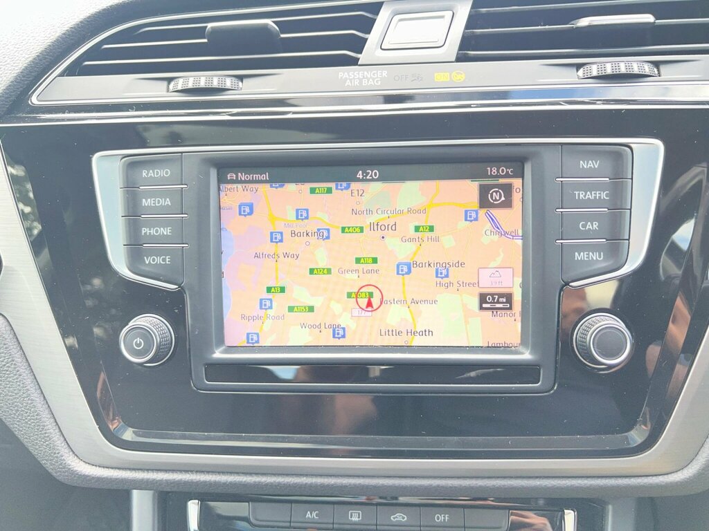 Volkswagen Touran Touran Se Tdi Bluemotion Technology Black #21
