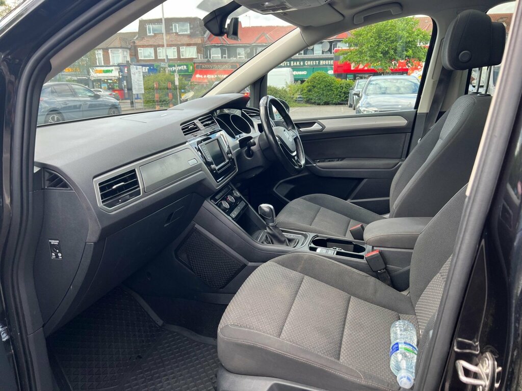 Volkswagen Touran Touran Se Tdi Bluemotion Technology Black #28