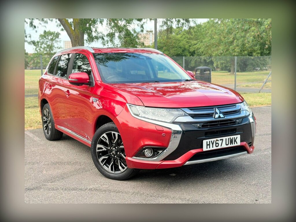 Mitsubishi Outlander 2.0H 12Kwh 4Hs Cvt 4Wd Euro 6 Ss Red