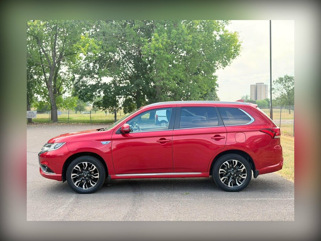Mitsubishi Outlander 2.0H 12Kwh 4Hs Cvt 4Wd Euro 6 Ss Red #5