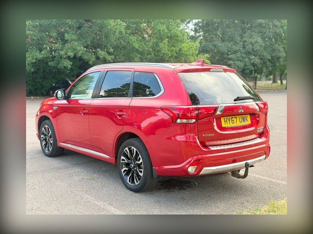 Mitsubishi Outlander 2.0H 12Kwh 4Hs Cvt 4Wd Euro 6 Ss Red #4
