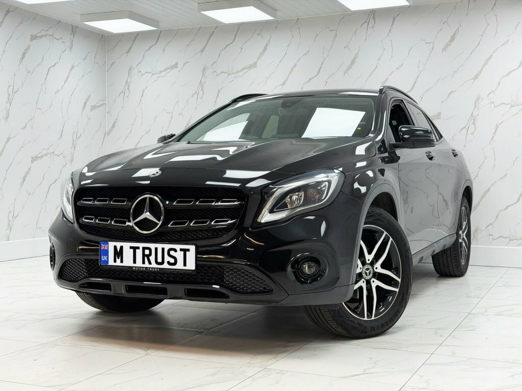 Mercedes-Benz GLA Class 1.6L Urban Edition LM19NTT Black #4