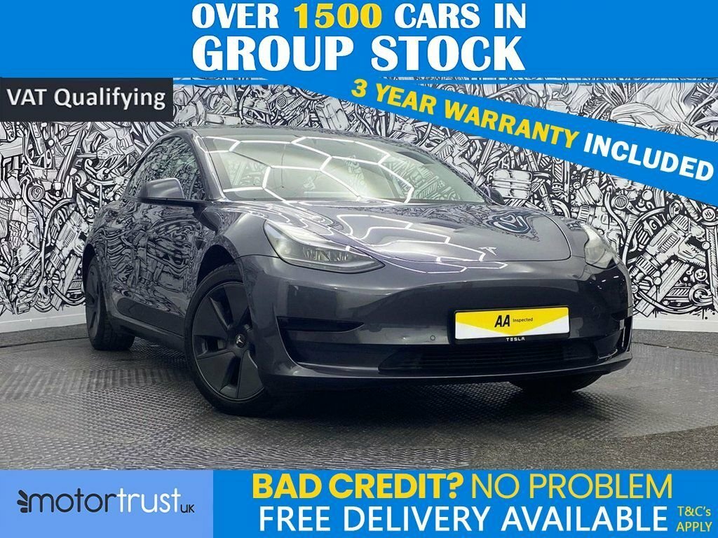 Tesla Model 3 Saloon Grey