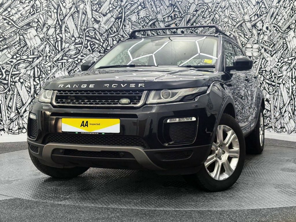 Land Rover Range Rover Evoque 2L Se Tech LJ68ZHX Black #4