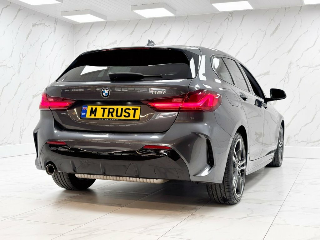 BMW 1 Series 1.5L M Sport MT69BJY Grey #6
