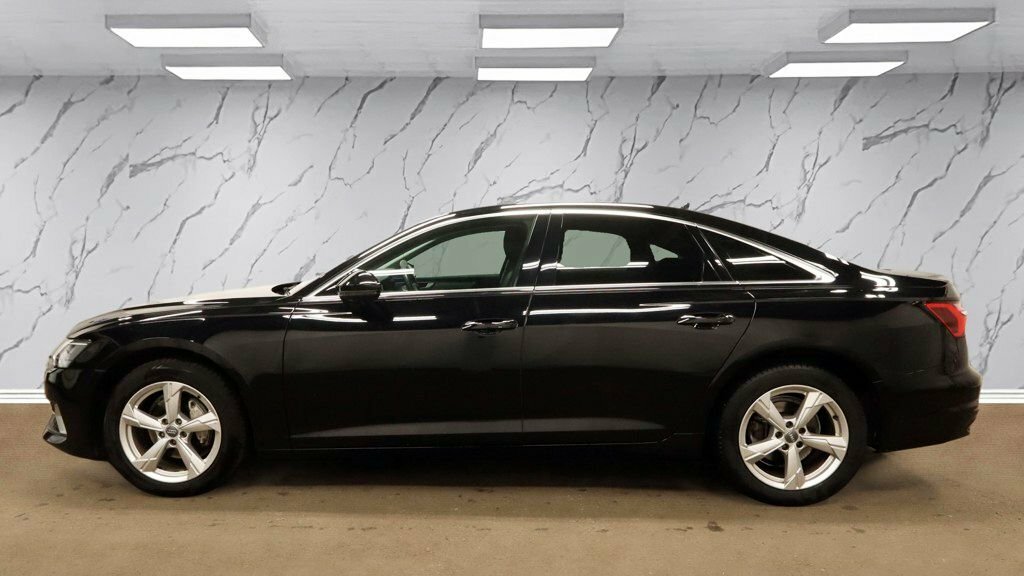 Audi A6 Saloon 2L Sport Black #6