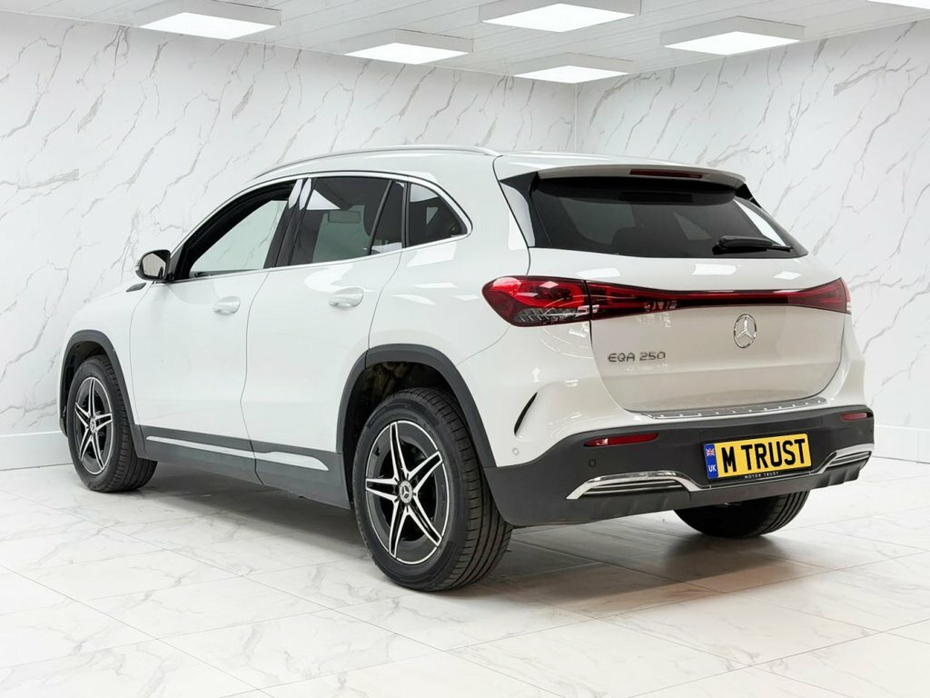 Mercedes-Benz EQA Suv LR71XLV White #6