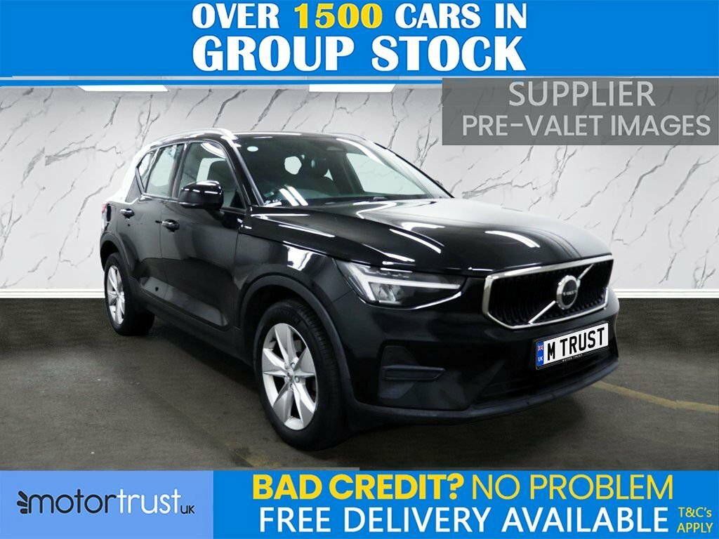 Volvo XC40 2L Core Black