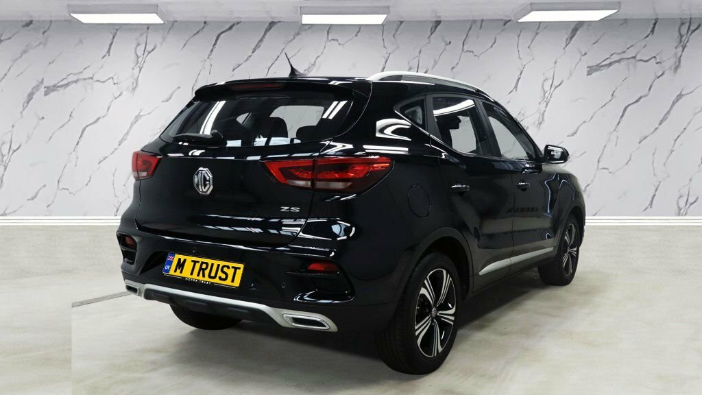 MG ZS 1.5L Excite Black #4