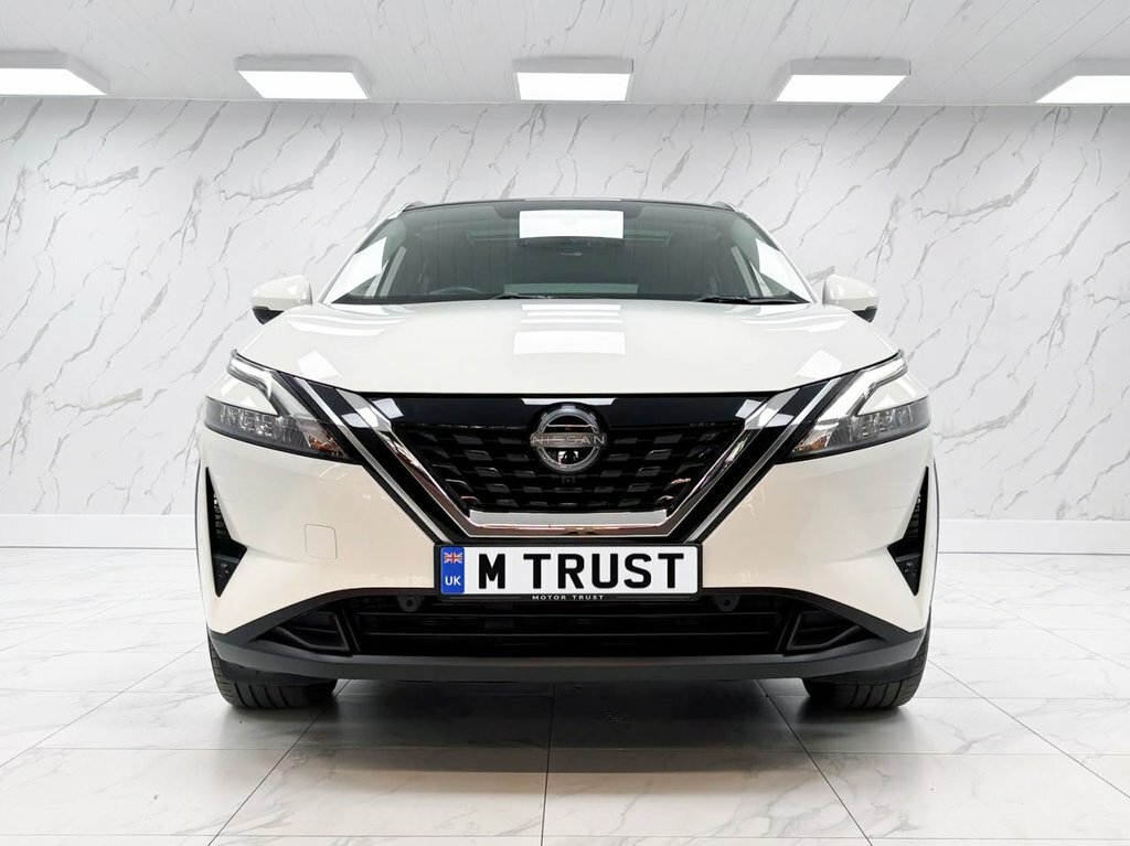 Nissan Qashqai 1.5L N-connecta WG24MXX White #3