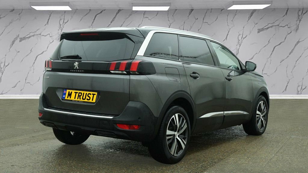 Peugeot 5008 1.2L Allure Premium Grey #4