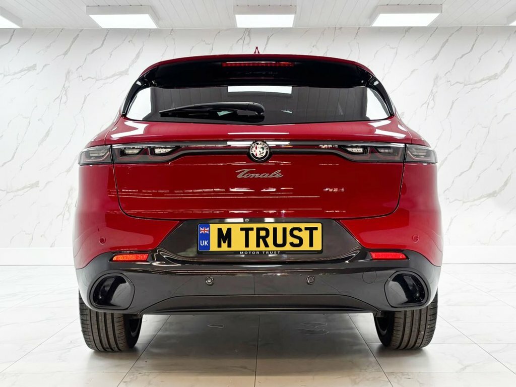 Alfa Romeo Tonale 1.5L Speciale Red #6