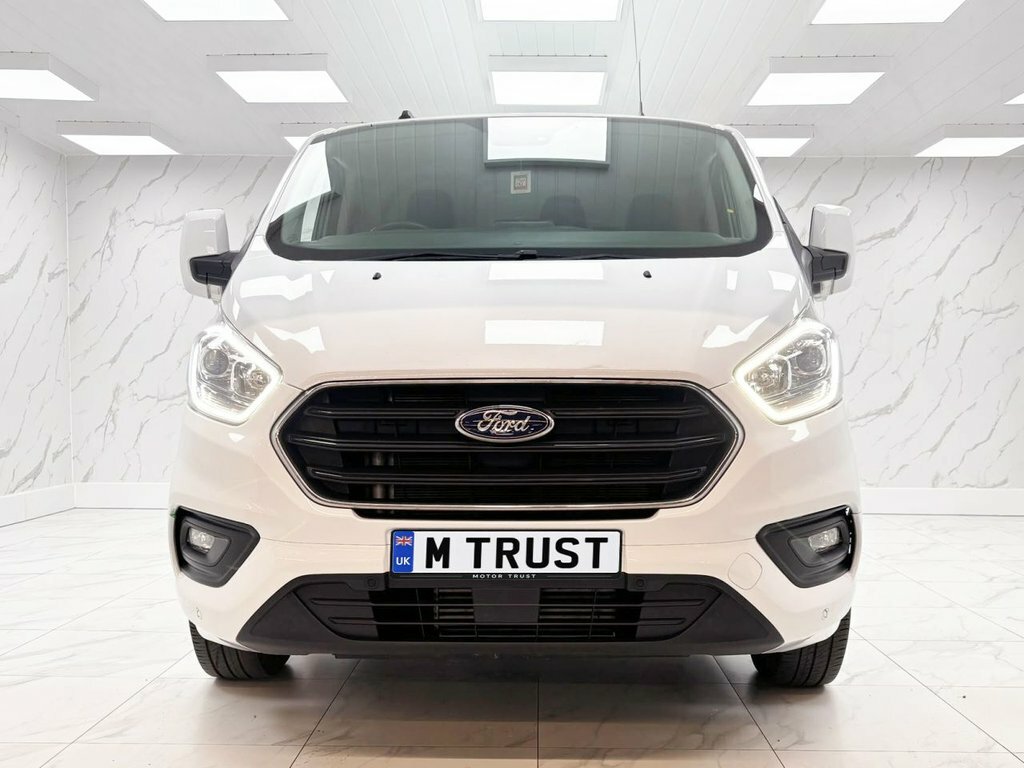 Ford Transit Custom 2L Limited FD23HGM White #2