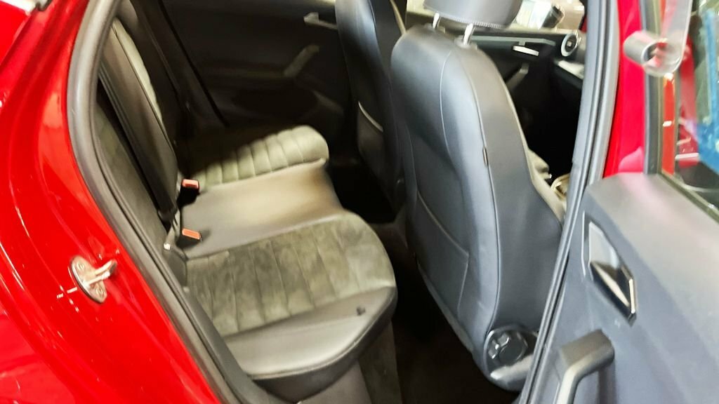 Seat Arona Se Technology White #10