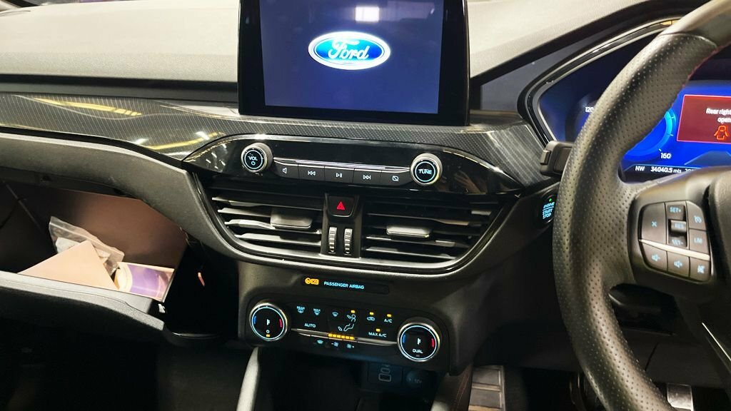 Ford Kuga St-line Edition White #7