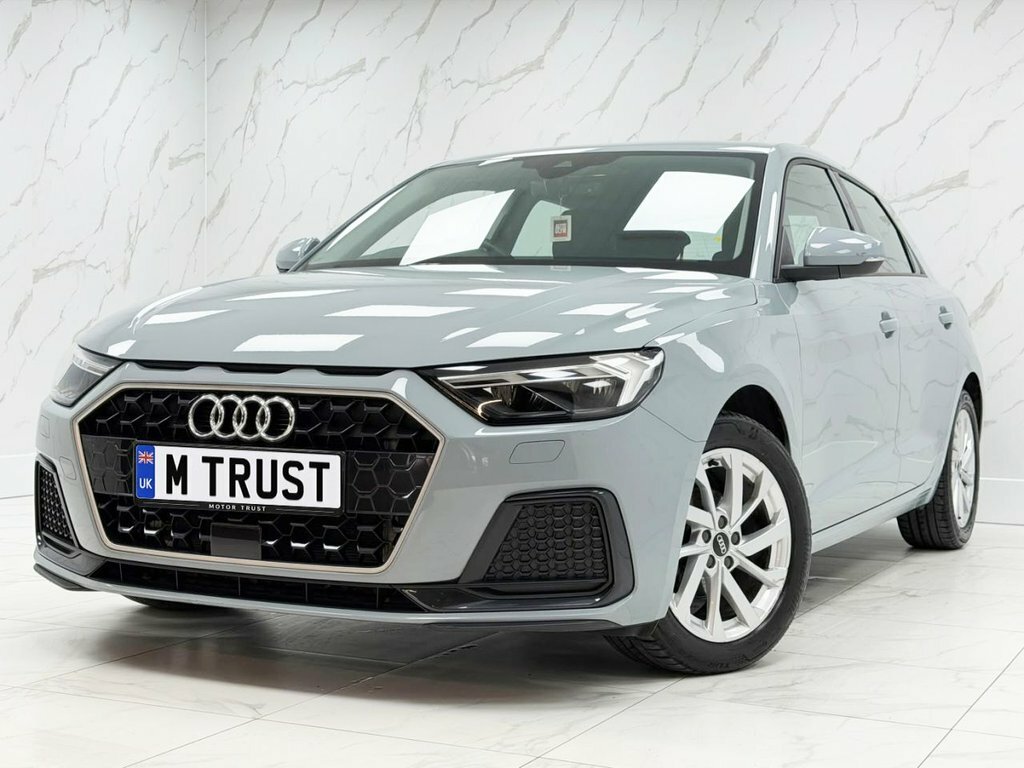 Audi A1 1L Sport GY22XZR Grey #4