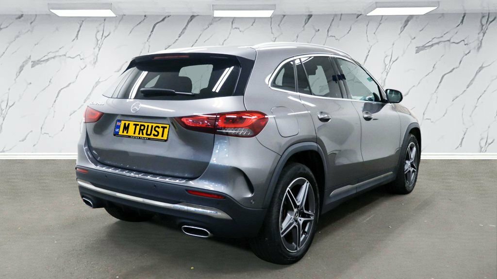 Mercedes-Benz GLA Class 1.3L Exclusive Edition Grey #4