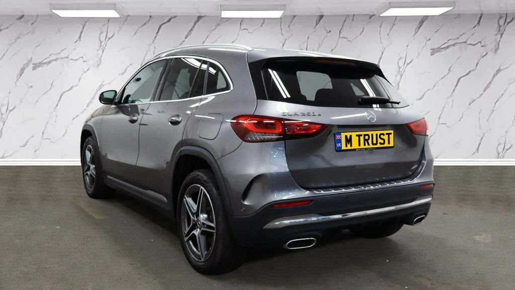 Mercedes-Benz GLA Class 1.3L Exclusive Edition Grey #3