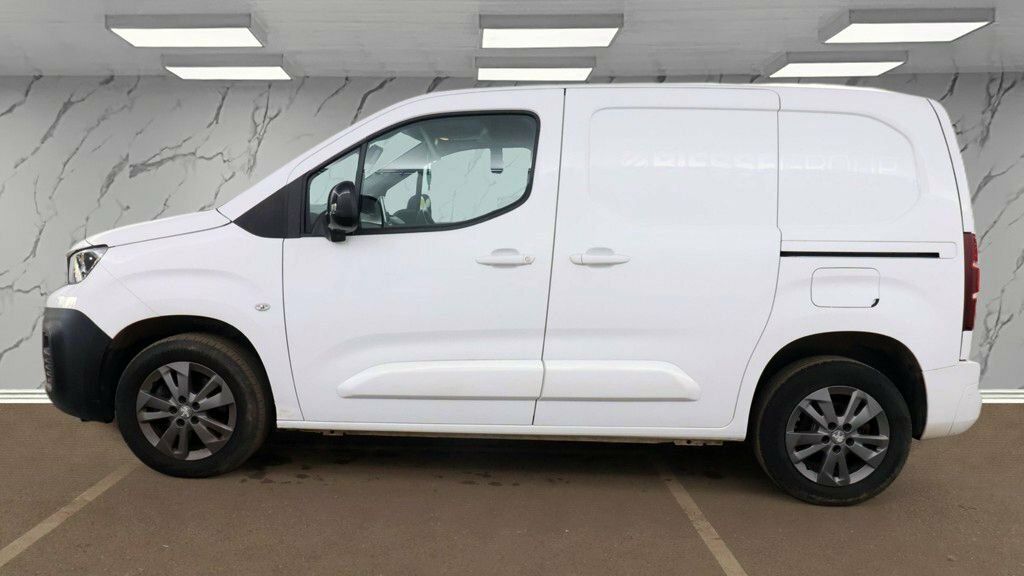 Peugeot Partner Grey #6