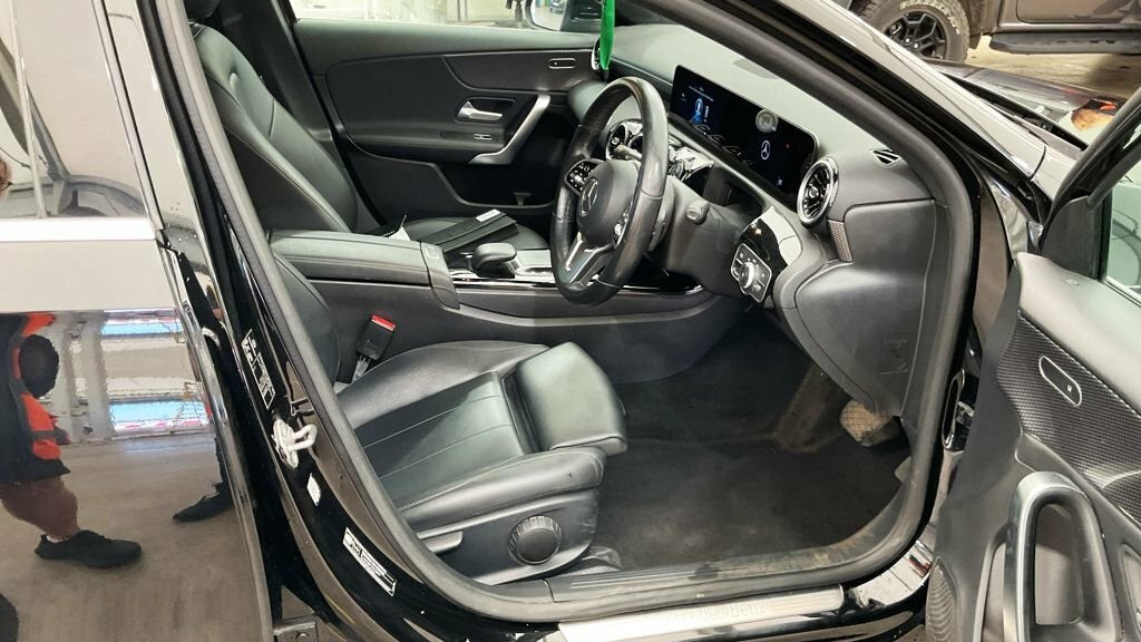 Mercedes-Benz A Class Se White #9