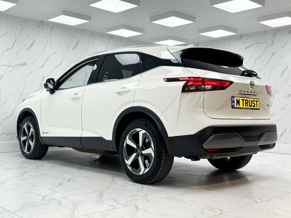 Nissan Qashqai 1.5L N-connecta WG24MXS White #6