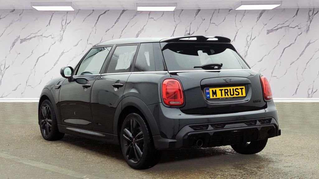 Mini Hatch 1.5L Cooper Sport KW73YWX Black #3