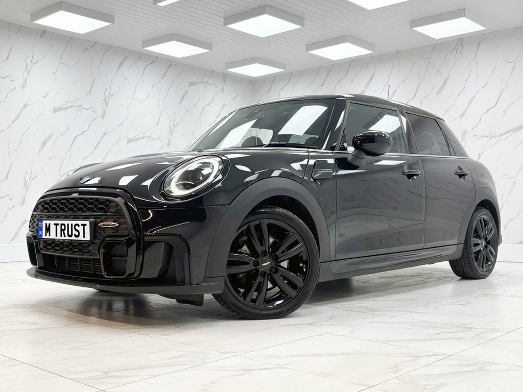 Mini Hatch 1.5L Cooper Sport KW73YWX Black #4