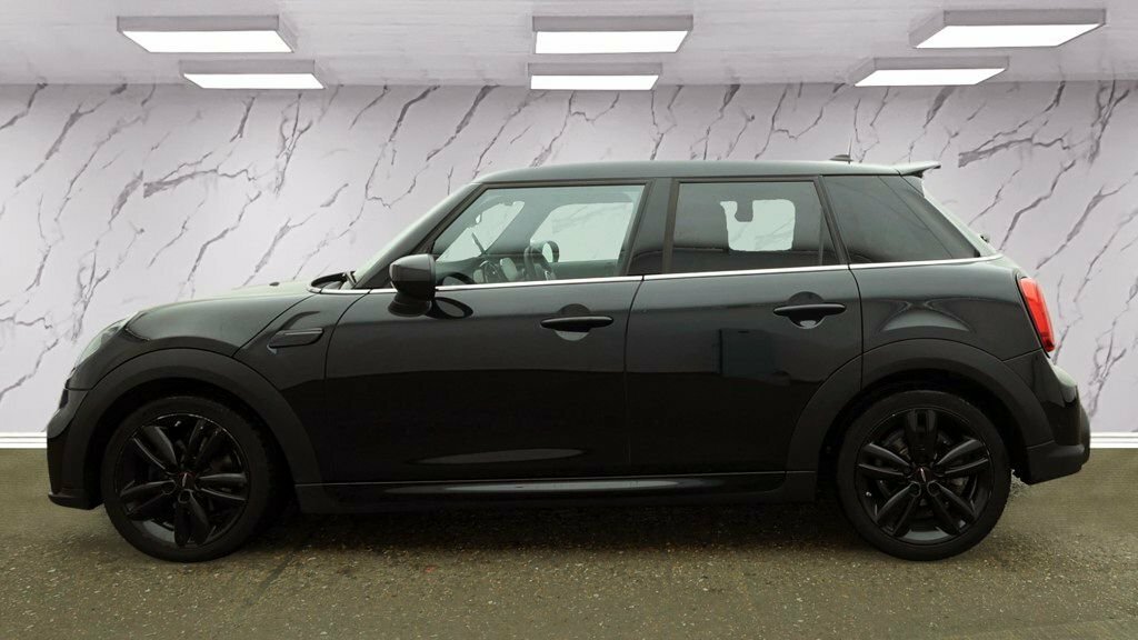 Mini Hatch 1.5L Cooper Sport KW73YWX Black #6