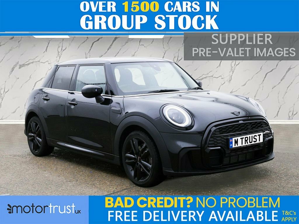 Mini Hatch 1.5L Cooper Sport Black