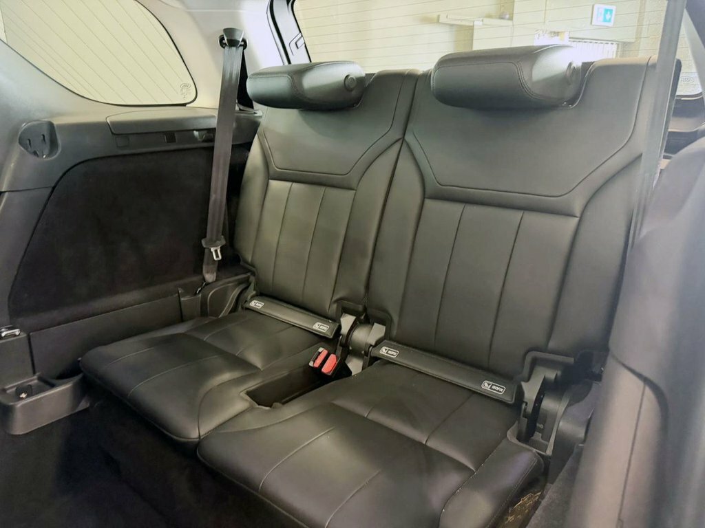 Land Rover Discovery  Black #32