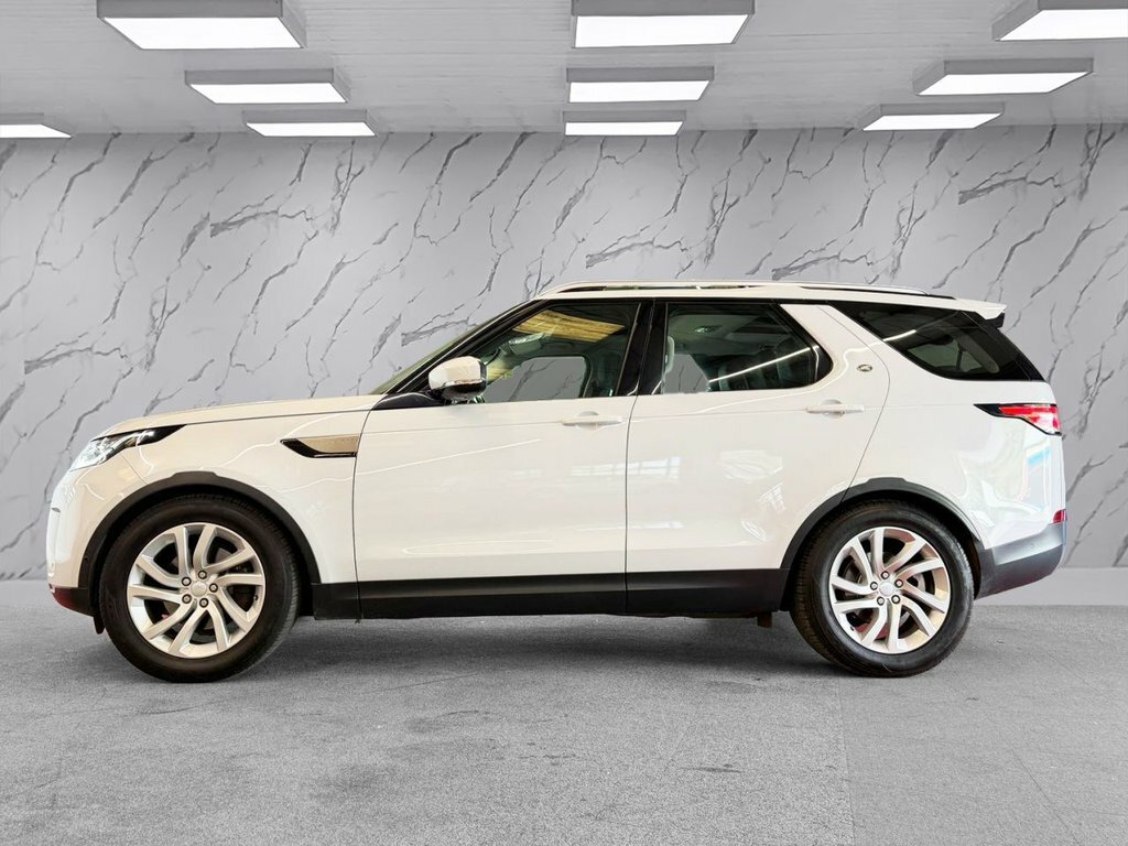 Land Rover Discovery  Black #9