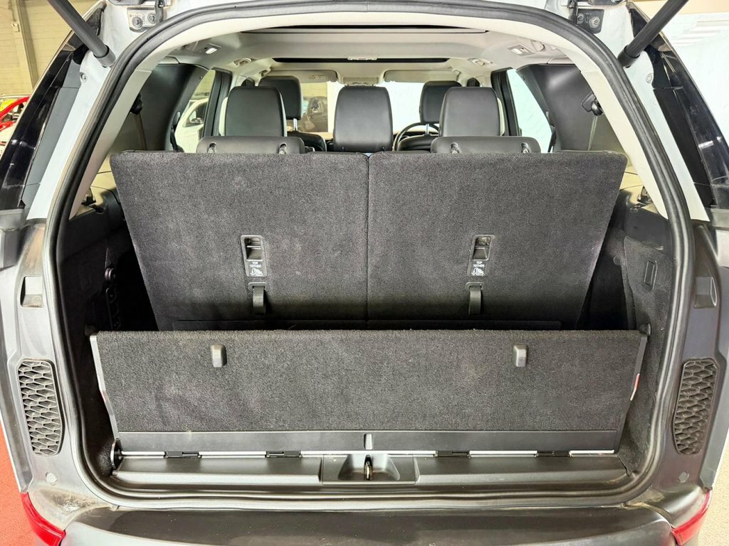 Land Rover Discovery  Black #35