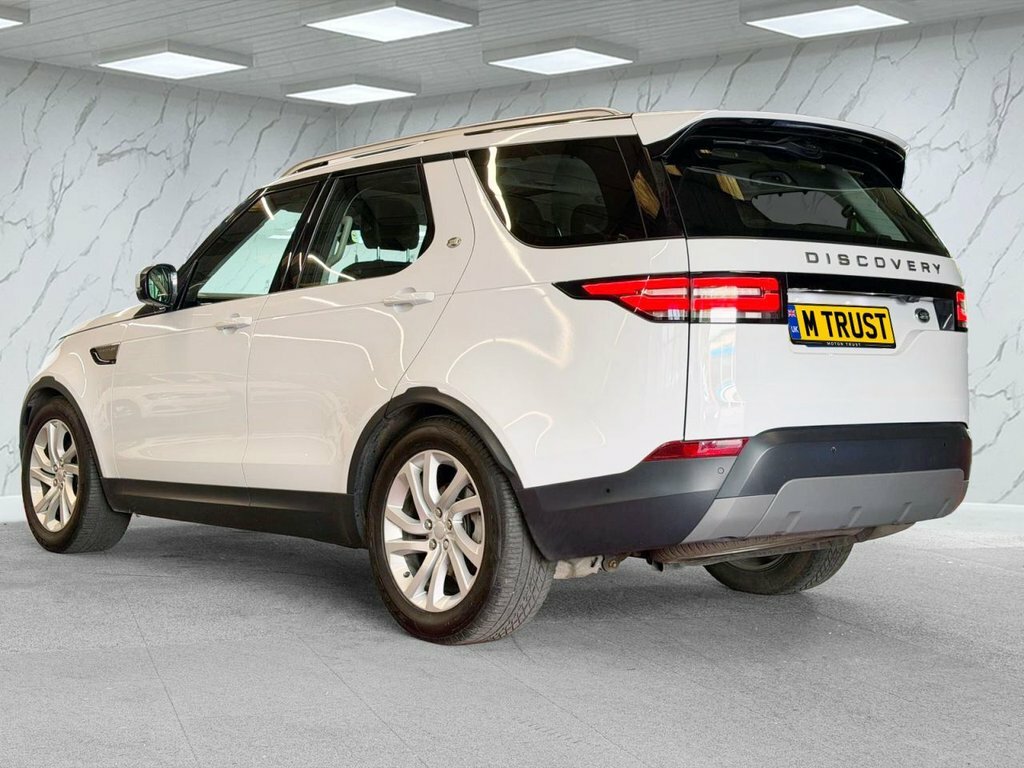 Land Rover Discovery 2L Se White #6