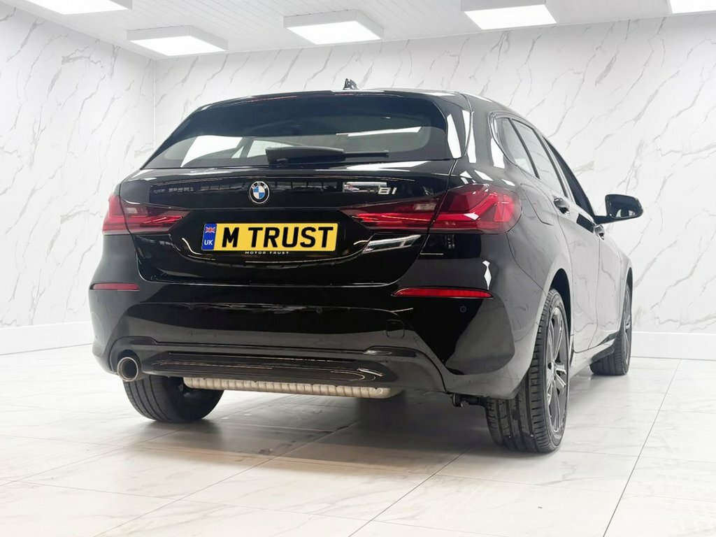 BMW 1 Series 1.5L Sport RJ23BFL Black #6